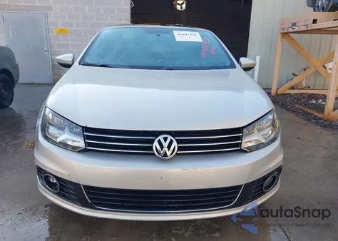 2012 Volkswagen Eos Komfort z USA, uszkodzony, nr VIN WVWBW7AH4CV000997